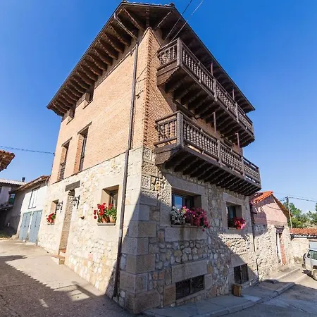 El Nido Del Mirlo Kır Evi *