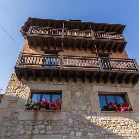 El Nido Del Mirlo * Casarejos