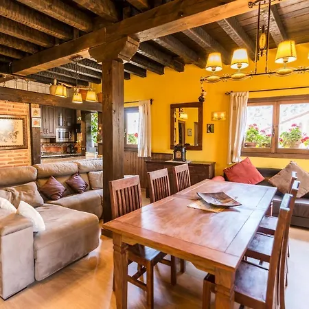 El Nido Del Mirlo Kır Evi